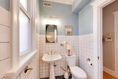 3307 N Oakley Avenue, Chicago, IL 60618 - Photo 10