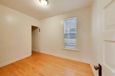 3307 N Oakley Avenue, Chicago, IL 60618 - Photo 24