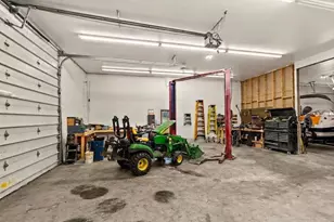 10001 N Hoisington Rd, Byron, IL 61010 - Photo 36