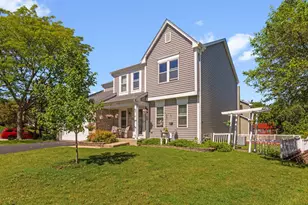 1898 McRae Ln, Mundelein, IL 60060 - Photo 2