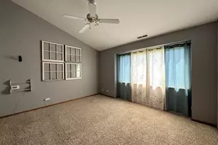2781 Odlum Dr, Schaumburg, IL 60194 - Photo 12