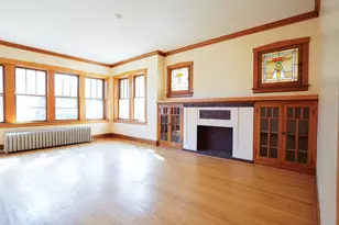 3328 N Springfield Ave, Chicago, IL 60618 - Photo 12