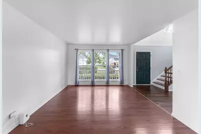 1237 E Greystone Drive, Round Lake Beach, IL 60073 - Photo 10
