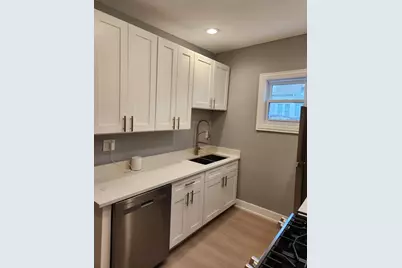 12319 S Carpenter Street, Calumet Park, IL 60827 - Photo 2