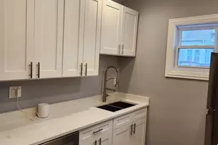 12319 S Carpenter St, Calumet Park, IL 60827 - Photo 2