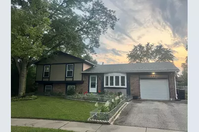 795 Apache Court, Lake Zurich, IL 60047 - Photo 1