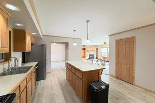 1013 Redbud Rd, Manteno, IL 60950 - Photo 14