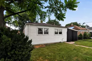 342 Frederick Ave, Bellwood, IL 60104 - Photo 18