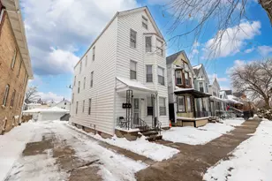 8632 S Escanaba Ave, Chicago, IL 60617 - Photo 22