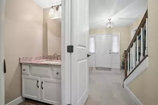 11N583 Howard Ave, Elgin, IL 60124 - Photo 22
