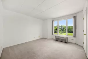 1 Renaissance Pl, Palatine, IL 60067 - Photo 12