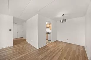1 Renaissance Pl, Palatine, IL 60067 - Photo 4