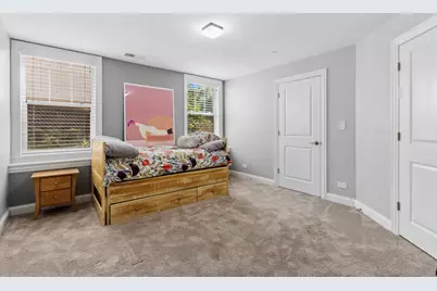 19108 W Lake View Avenue, Mundelein, IL 60060 - Photo 32