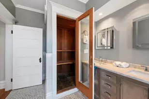 3823 N Alta Vista Terrace, Chicago, IL 60613 - Photo 26