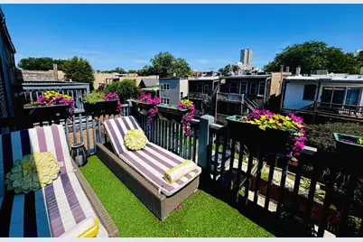 3823 N Alta Vista Terrace, Chicago, IL 60613 - Photo 32