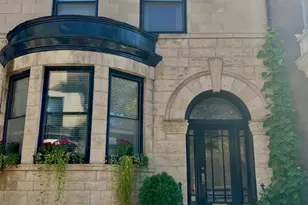 3823 N Alta Vista Terrace, Chicago, IL 60613 - Photo 2