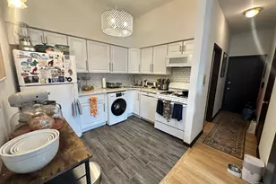 1237 N Noble St, Chicago, IL 60642 - Photo 10
