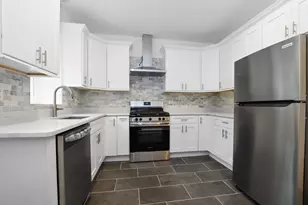 353 E 119th Pl, Chicago, IL 60628 - Photo 10