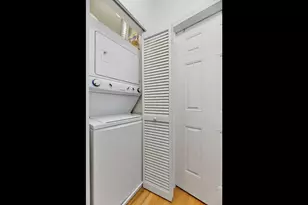 1850 W Lunt Ave, Chicago, IL 60626 - Photo 12