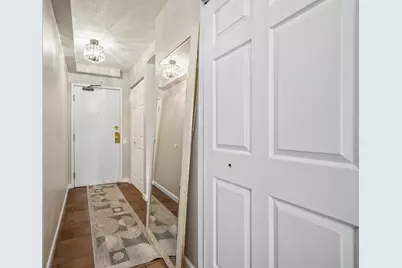 1840 Huntington Boulevard #305, Hoffman Estates, IL 60169 - Photo 4
