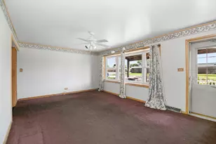7840 W 76th St, Bridgeview, IL 60455 - Photo 4