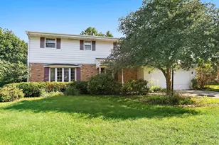 5848 Weymouth Dr, Rockford, IL 61114 - Photo 1