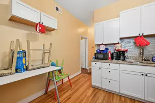 4352 W Monroe St, Chicago, IL 60624 - Photo 18