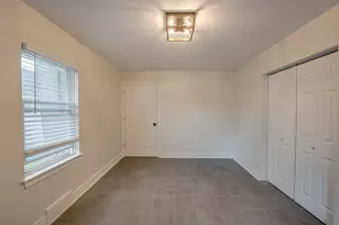 219 Spring Ave, Naperville, IL 60540 - Photo 12