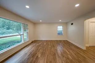 219 Spring Ave, Naperville, IL 60540 - Photo 14