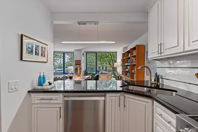 440 N McClurg Court #101, Chicago, IL 60611 - Photo 8