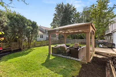 197 Knightsbridge Drive, Mundelein, IL 60060 - Photo 30