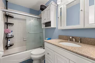 197 Knightsbridge Dr, Mundelein, IL 60060 - Photo 24