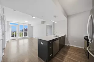 1552 N North Park Avenue, Chicago, IL 60610 - Photo 4