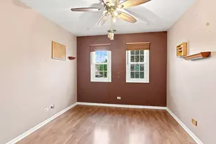 556 Park View Terrace, Buffalo Grove, IL 60089 - Photo 14