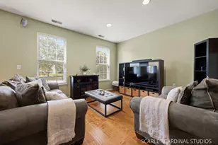2620 Providence Ave, Aurora, IL 60503 - Photo 2
