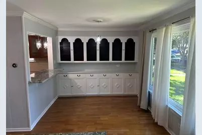 8953 Central Park Avenue, Evanston, IL 60203 - Photo 6