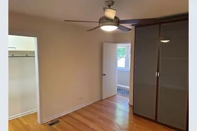 8953 Central Park Avenue, Evanston, IL 60203 - Photo 14