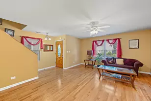 7816 S Woodlawn St, Chicago, IL 60619 - Photo 4