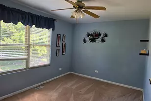 7816 S Woodlawn St, Chicago, IL 60619 - Photo 2