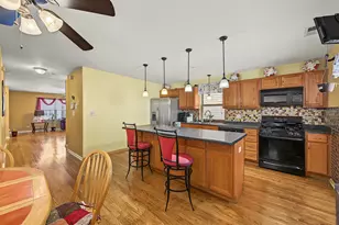 7816 S Woodlawn St, Chicago, IL 60619 - Photo 6