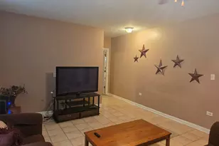 7816 S Woodlawn St, Chicago, IL 60619 - Photo 4