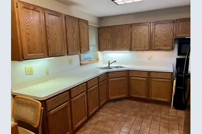 8006 Oak Park Avenue, Burbank, IL 60459 - Photo 4