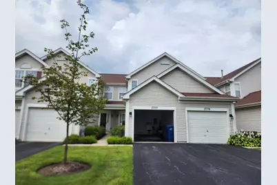 17777 W Braewick Road, Gurnee, IL 60031 - Photo 4