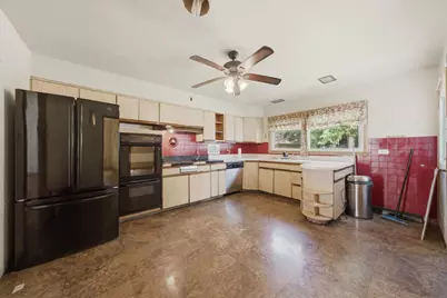15531 Woodlawn East Avenue, South Holland, IL 60473 - Photo 10