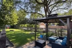 530 E 3rd St, Lockport, IL 60441 - Photo 22