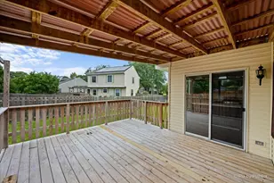 14 Harrison Ln, Streamwood, IL 60107 - Photo 12