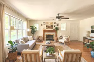 23217 W N Lakewood Ln, Lake Zurich, IL 60047 - Photo 12