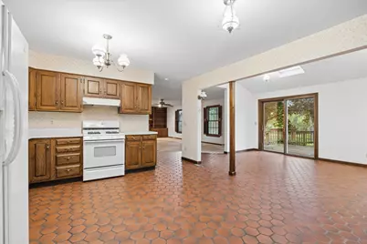 2S730 White Oak Lane, Batavia, IL 60510 - Photo 8