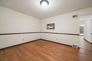 2S730 White Oak Ln, Batavia, IL 60510 - Photo 12