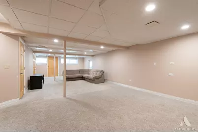 735 Yorkshire Lane, Des Plaines, IL 60016 - Photo 36